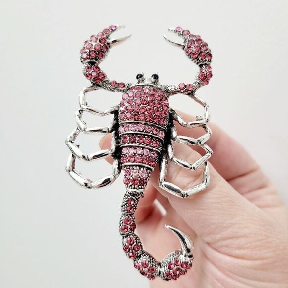 Brand New Silver Scorpion Pink Rhinestone Brooch Pin - Picture 3 of 8